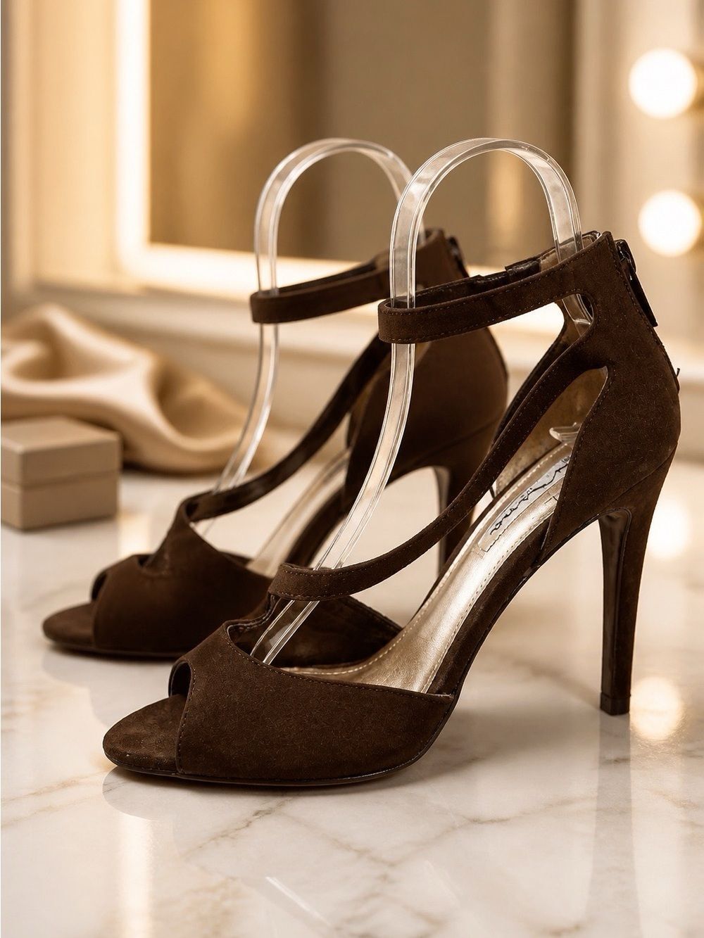 BLACK NINA EVENING SHOES SIZE 8M 4” HEELS ANKLE STRAP BACK ZIP